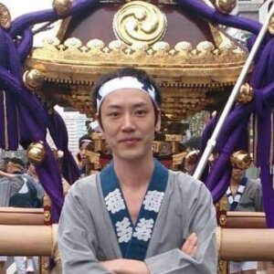 宇山 亮